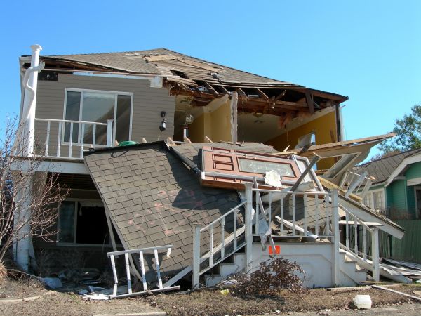 Disaster Restoration Service in Largo